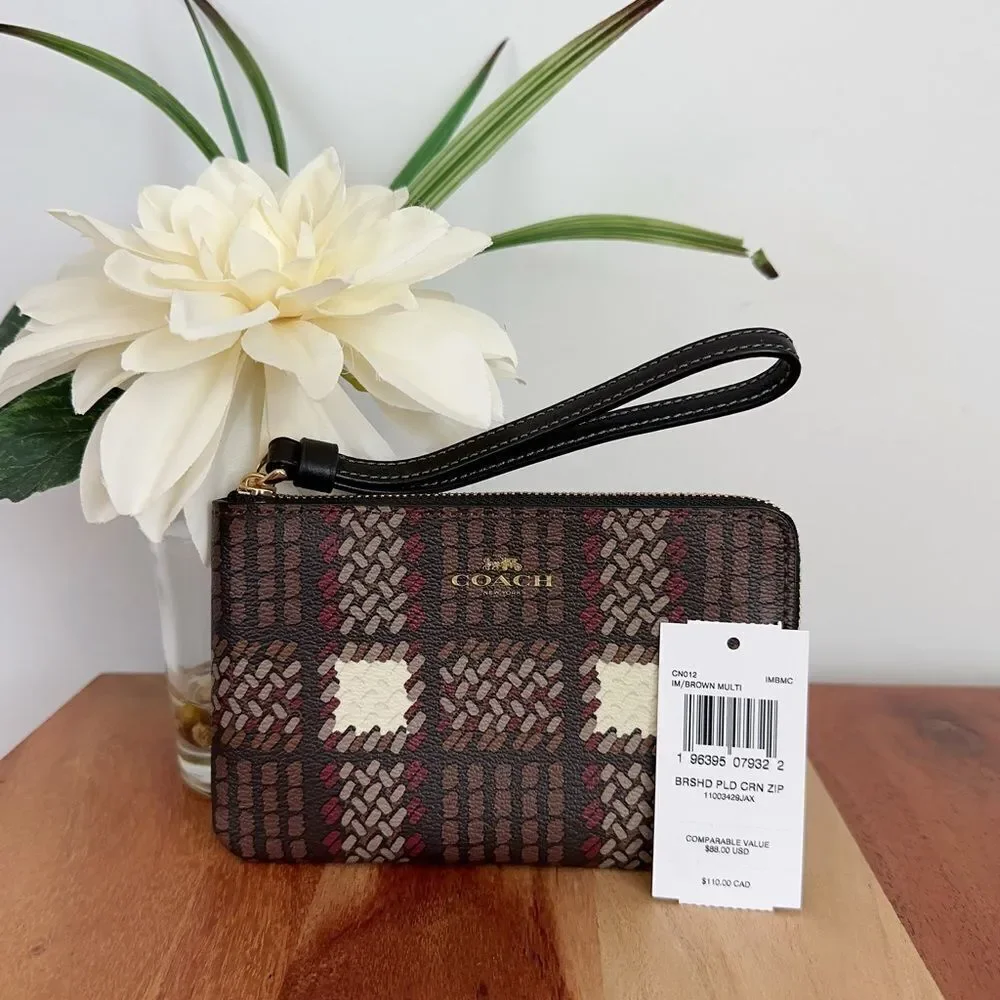NWT Coach‎ Corner Zip Wristlet With Brushed Plaid Print